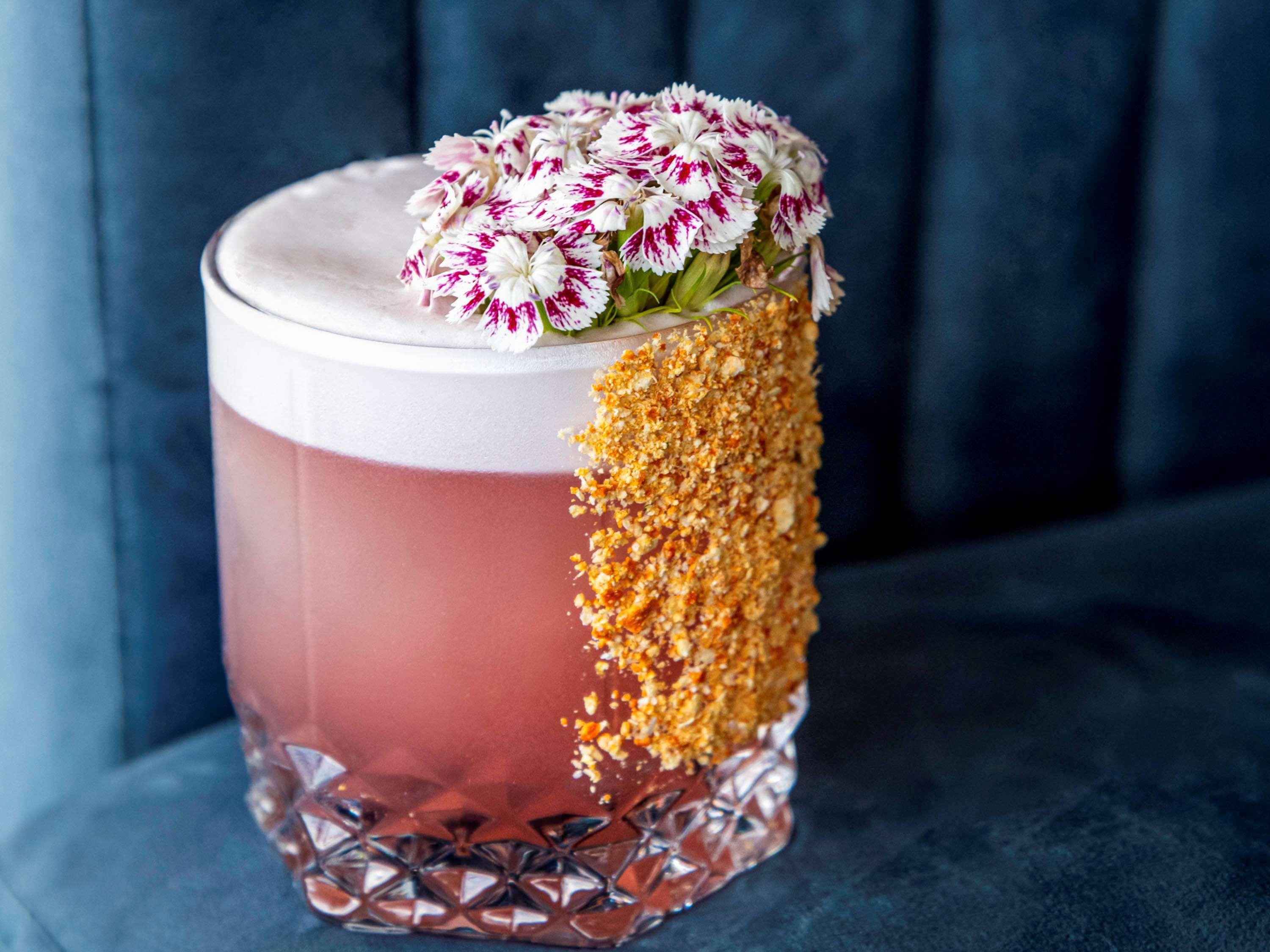 The Artisan Hotel Istanbul - Mgallery Collection Exterior foto A Clover Club cocktail