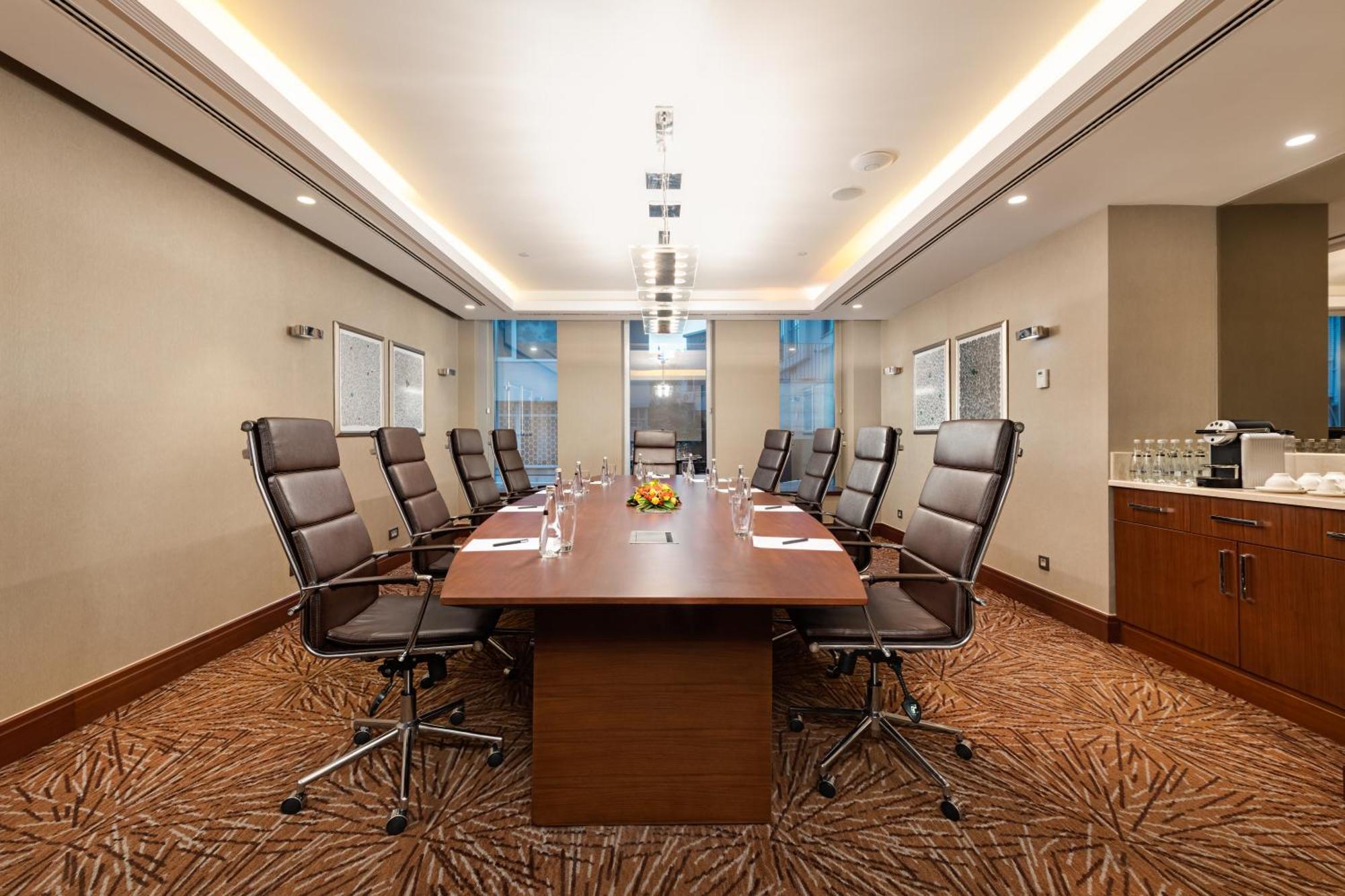 The Artisan Hotel Istanbul - Mgallery Collection Exterior foto Boardroom at the hotel